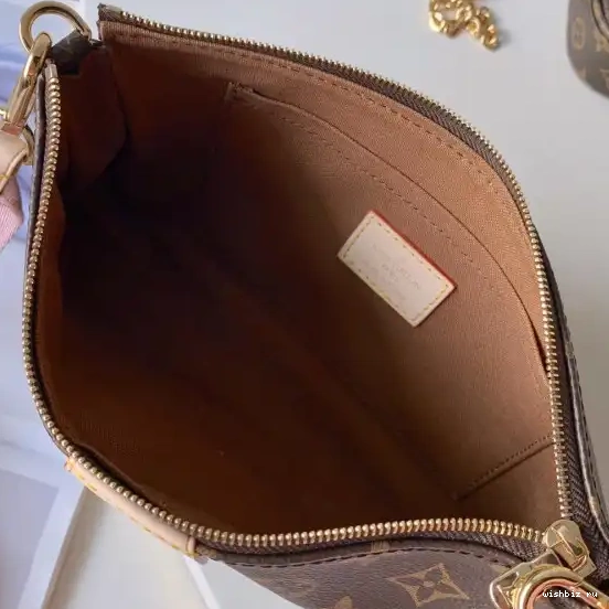 WIS DIGITAL PRELAUNCH VUITTON POCHETTE MULTI - EXCHANELUSIVE ACCESSOIRES LOUIS 0507